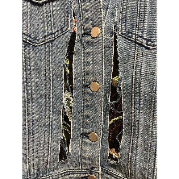 Miss Nikky Unique Mesh Sheer Floral Embroidered Distressed Denim Jacket, Size S - Picture 3 of 7